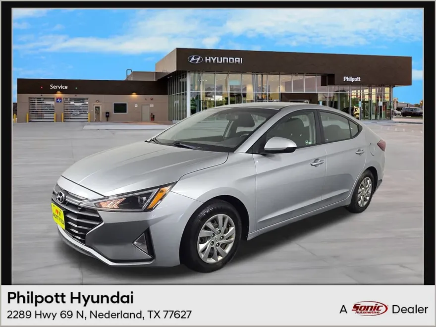 2020 Hyundai Elantra SE photo 1