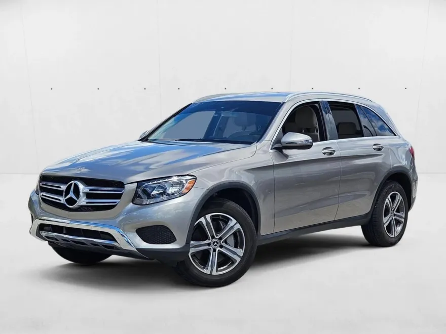 2019 Mercedes Benz GLC 300 photo 1