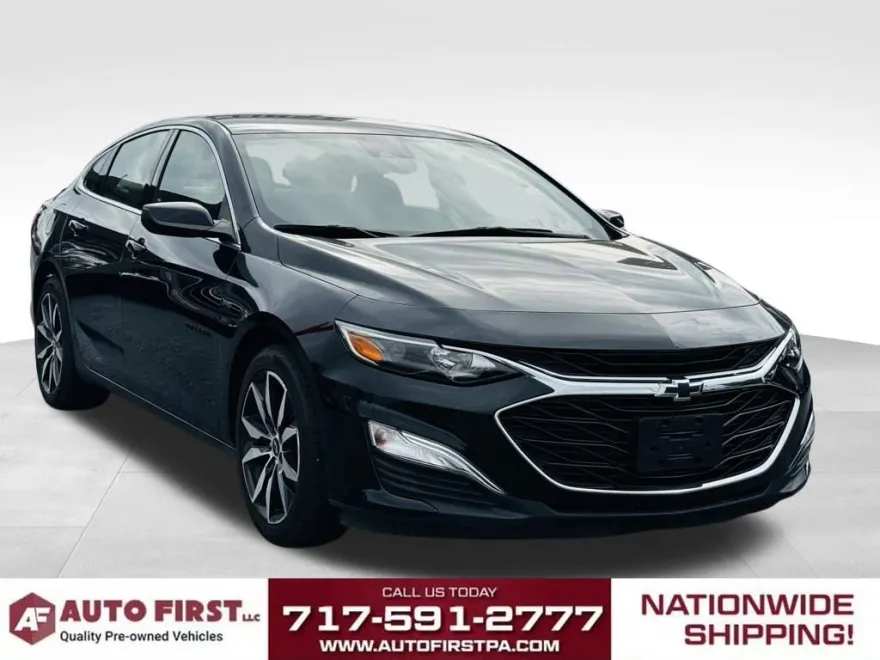 2023 Chevrolet Malibu RS photo 1