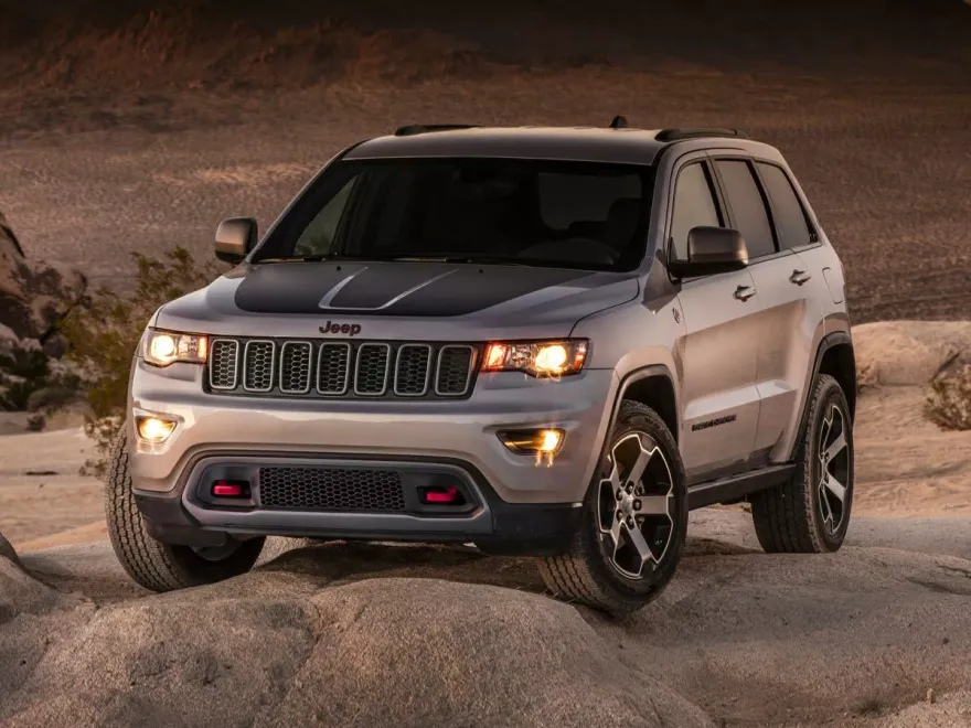 2020 Jeep Grand Cherokee Trailhawk photo 1