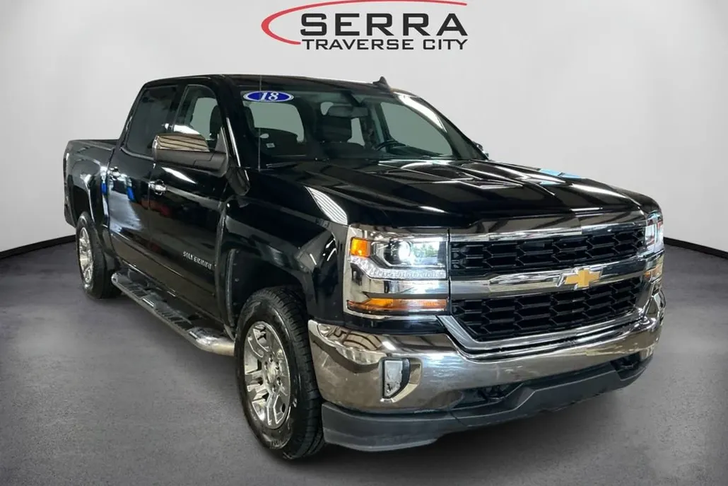 2018 Chevrolet Silverado 1500 LT photo 1