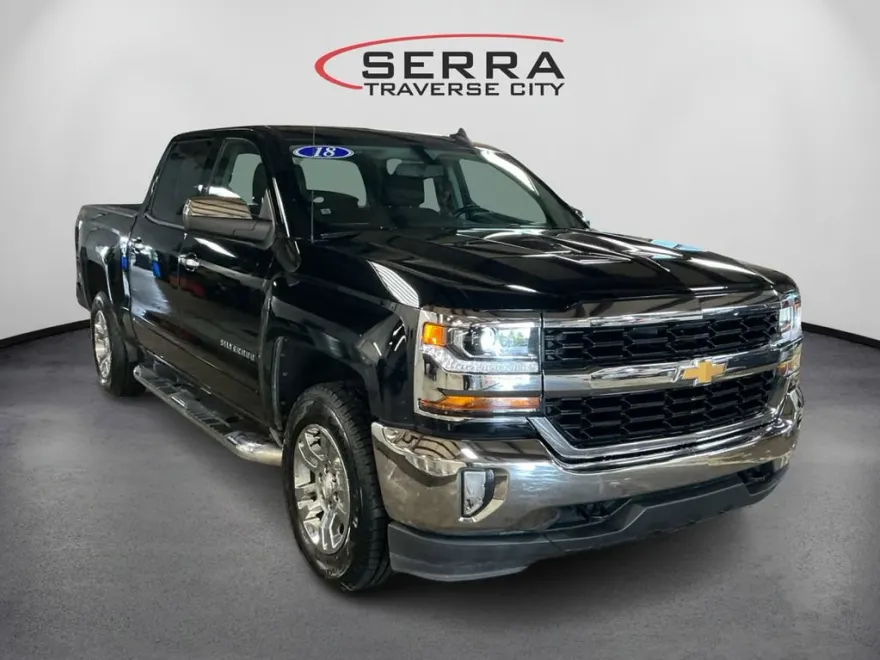 2018 Chevrolet Silverado 1500 LT photo 1
