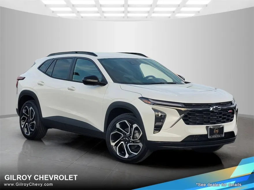 2025 Chevrolet Trax photo 1