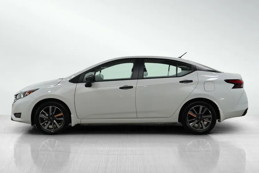 2024 Nissan Versa S photo 1