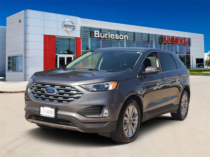 2024 Ford Edge Titanium photo 1