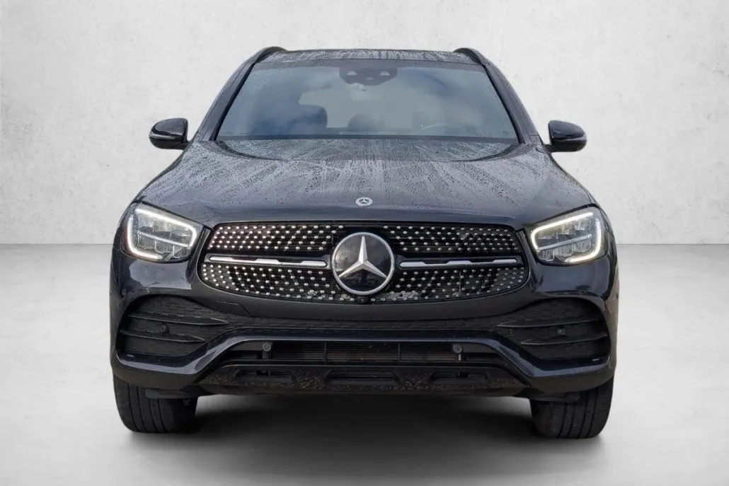 2022 Mercedes Benz GLC 300 photo 1