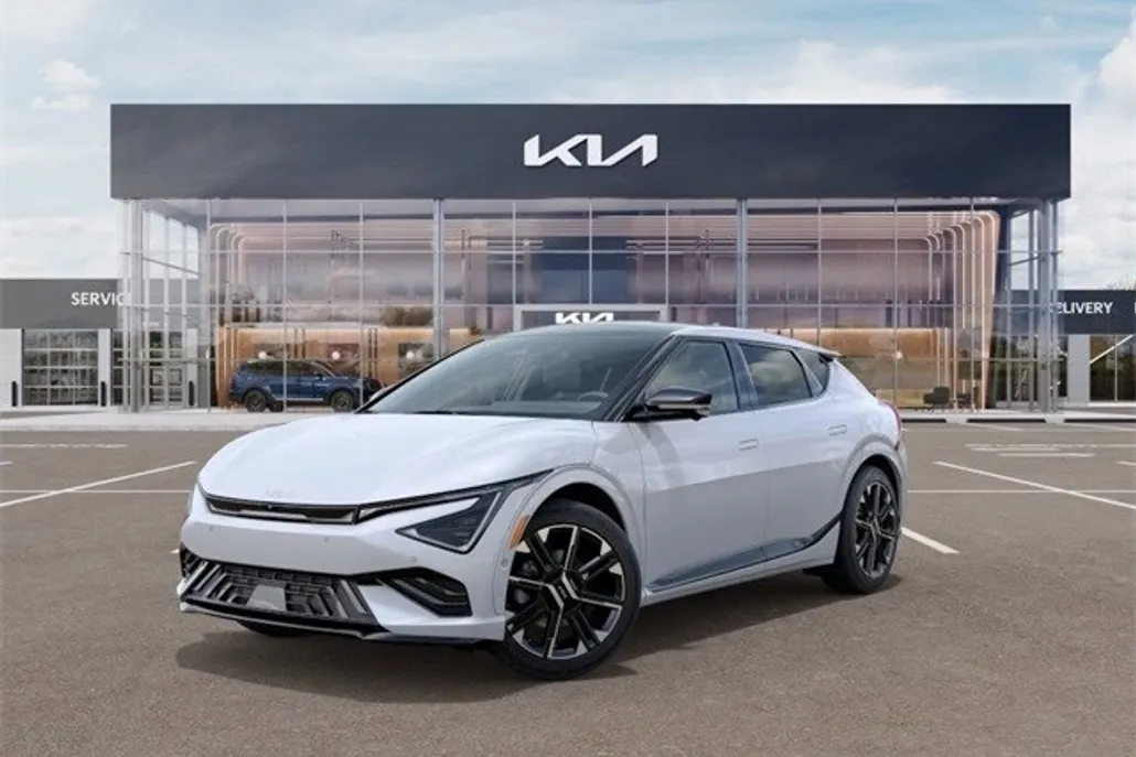 2025 Kia EV6 GT-Line photo 1