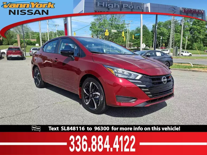 2025 Nissan Versa SR photo 1