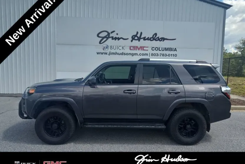 2015 Toyota 4Runner Limited photo 1