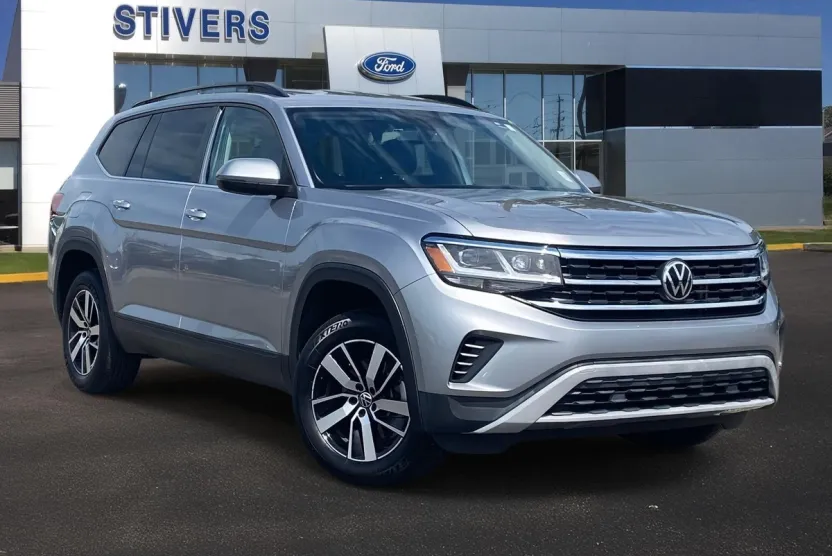 2022 Volkswagen Atlas SE photo 1
