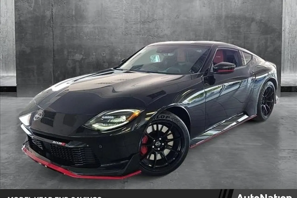 2024 Nissan Z Nismo photo 1