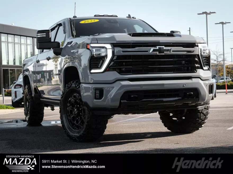 2024 Chevrolet Silverado 2500HD LTZ photo 1