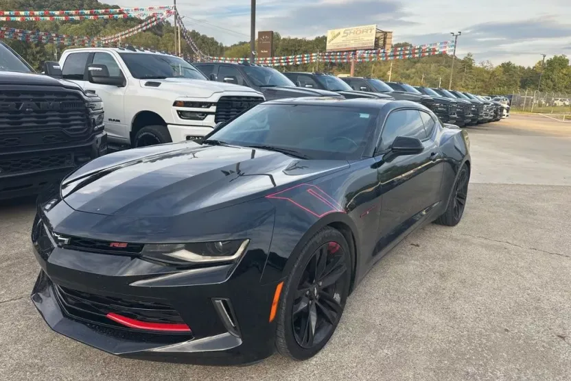 2018 Chevrolet Camaro 1LS photo 1
