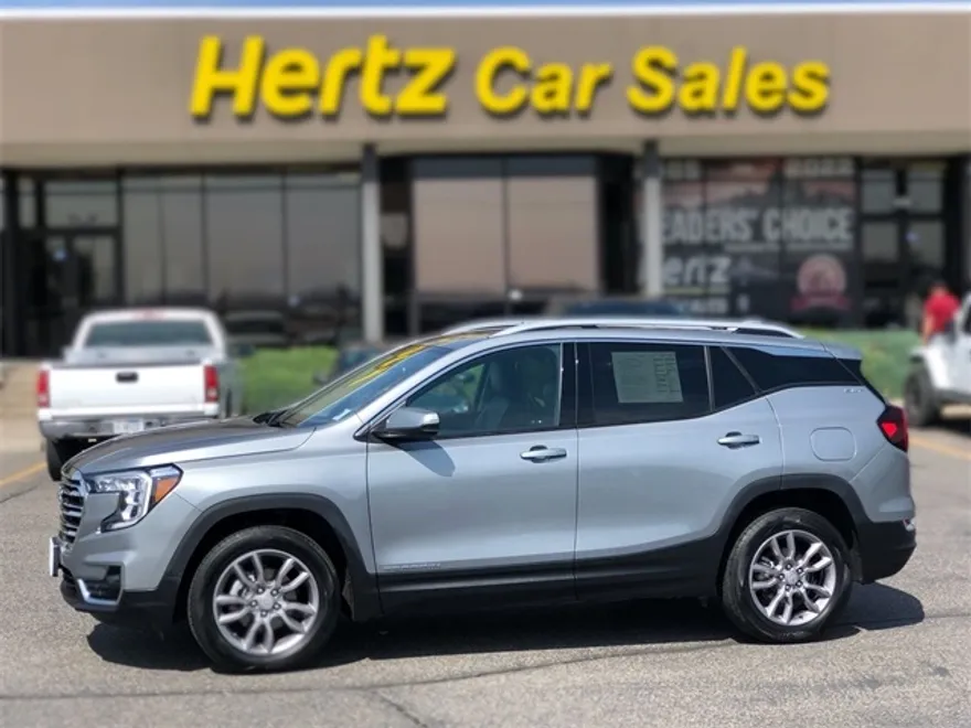 2024 Gmc Terrain SLT photo 1