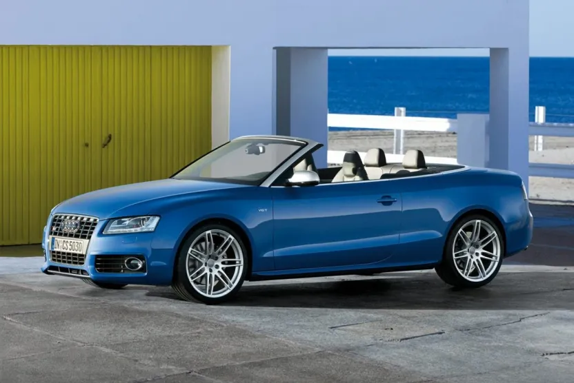 2011 Audi S5 Prestige photo 1