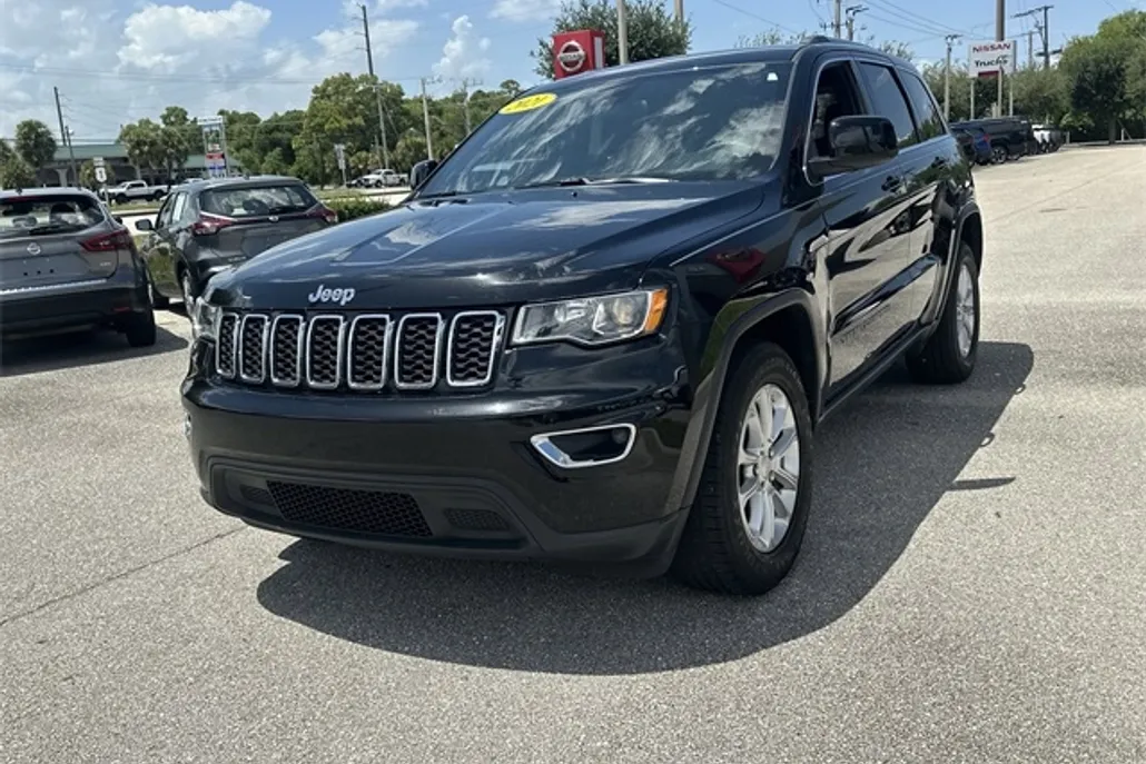 2021 Jeep Grand Cherokee Laredo X photo 1