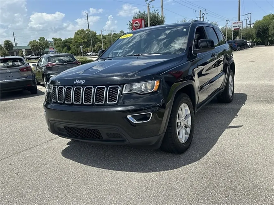 2021 Jeep Grand Cherokee Laredo X photo 1