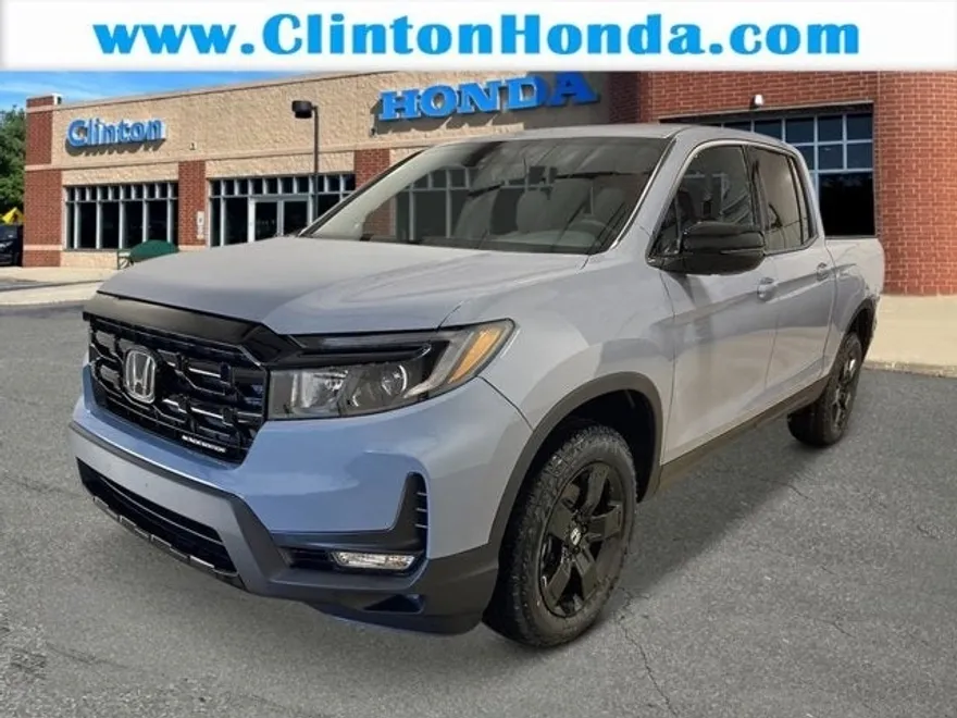 2025 Honda Ridgeline Black Edition photo 1