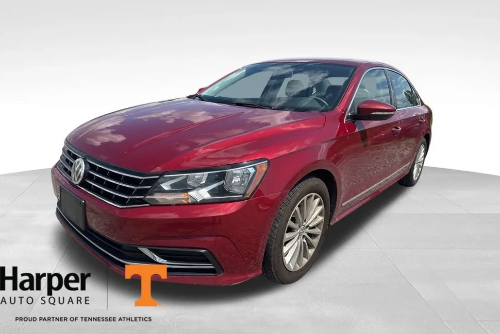 2016 Volkswagen Passat SE photo 1
