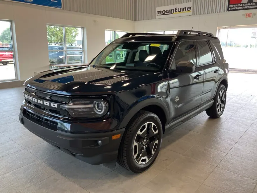 2022 Ford Bronco Sport Outer Banks photo 1