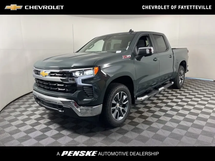 2026 Chevrolet Silverado 1500 LT photo 1