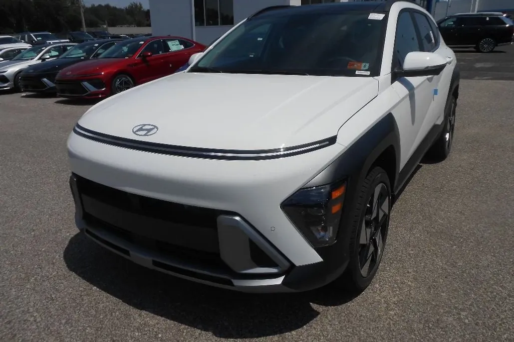 2026 Hyundai Kona Limited photo 1