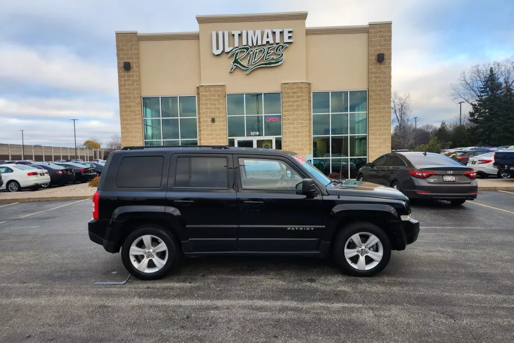 2014 Jeep Patriot Latitude photo 1