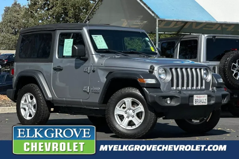 2020 Jeep Wrangler Sport S photo 1