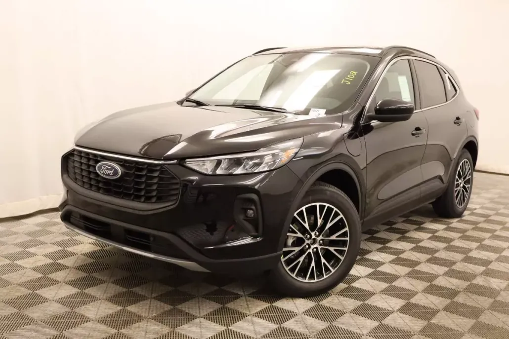 2025 Ford Escape Plug-In Hybrid photo 1