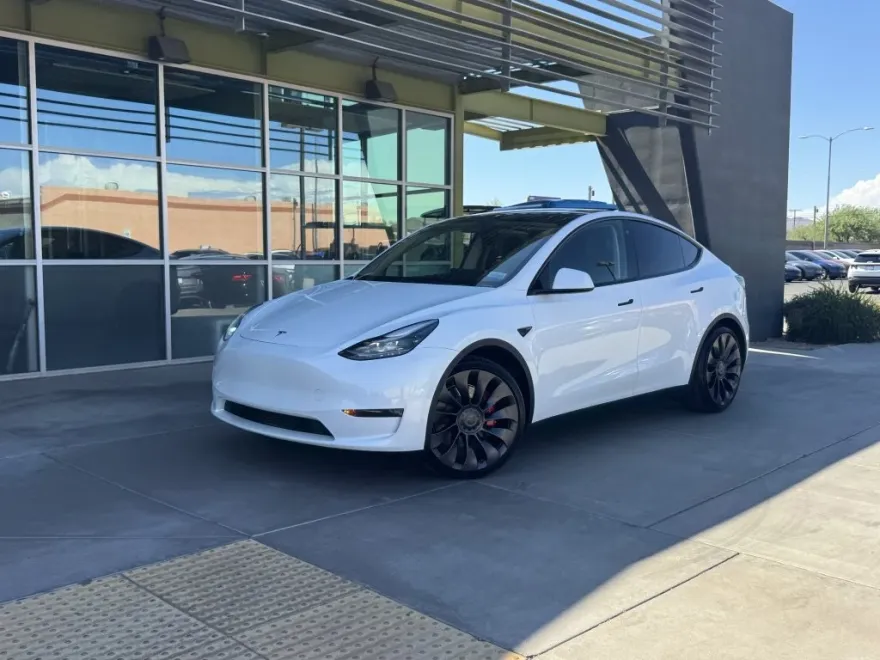 2022 Tesla Model Y Performance photo 1