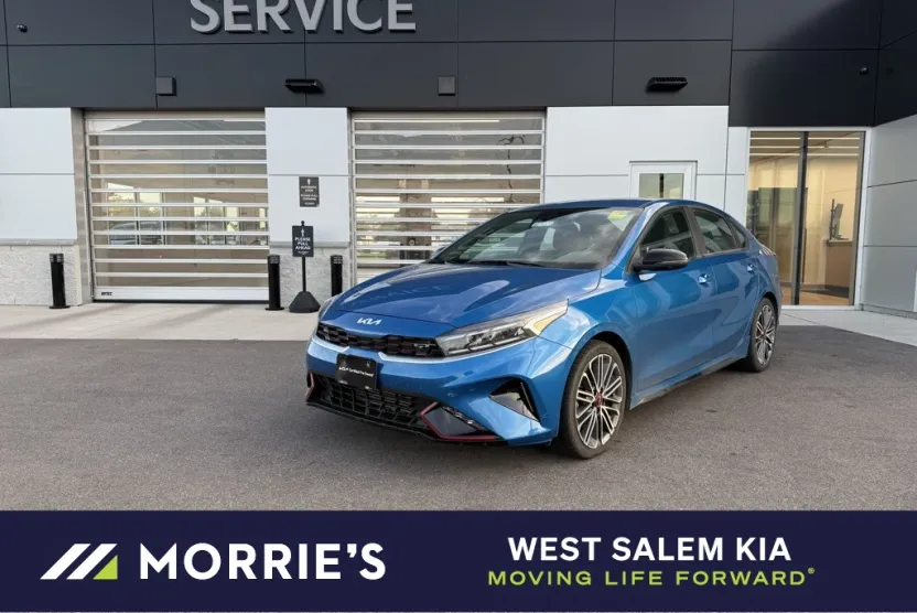 2022 Kia Forte GT photo 1
