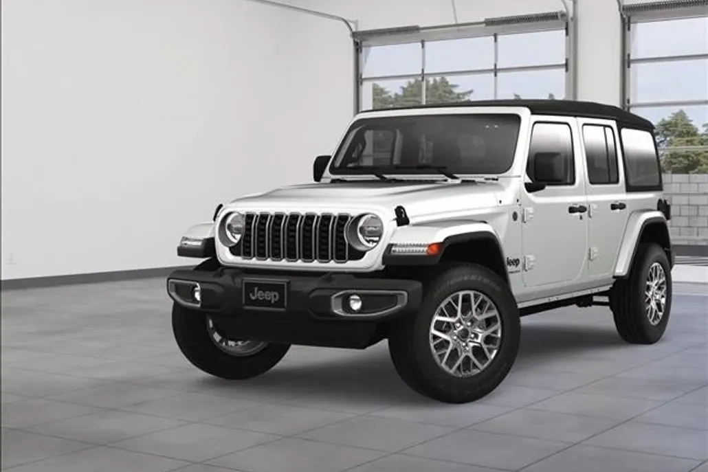 2025 Jeep Wrangler Sahara photo 1