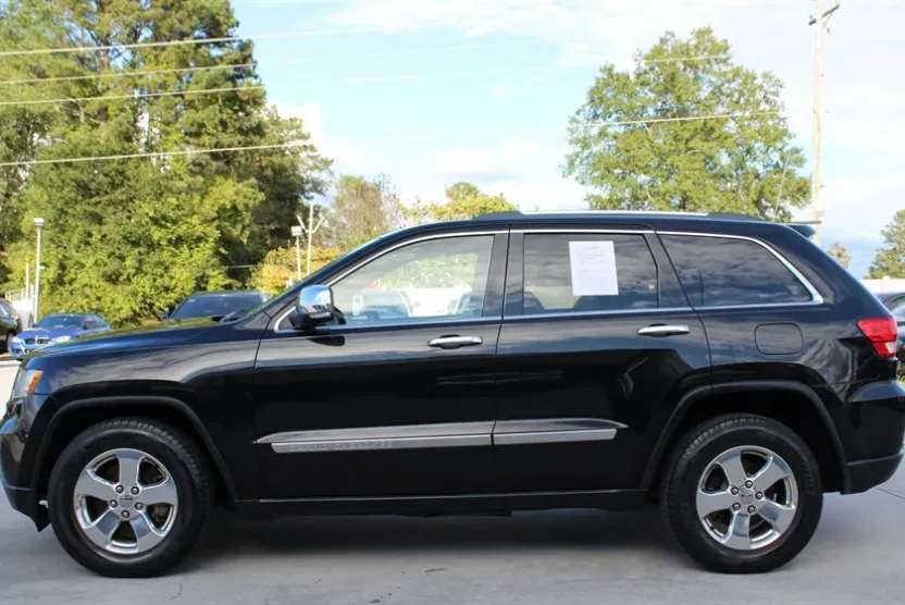 2013 Jeep Grand Cherokee Limited photo 1