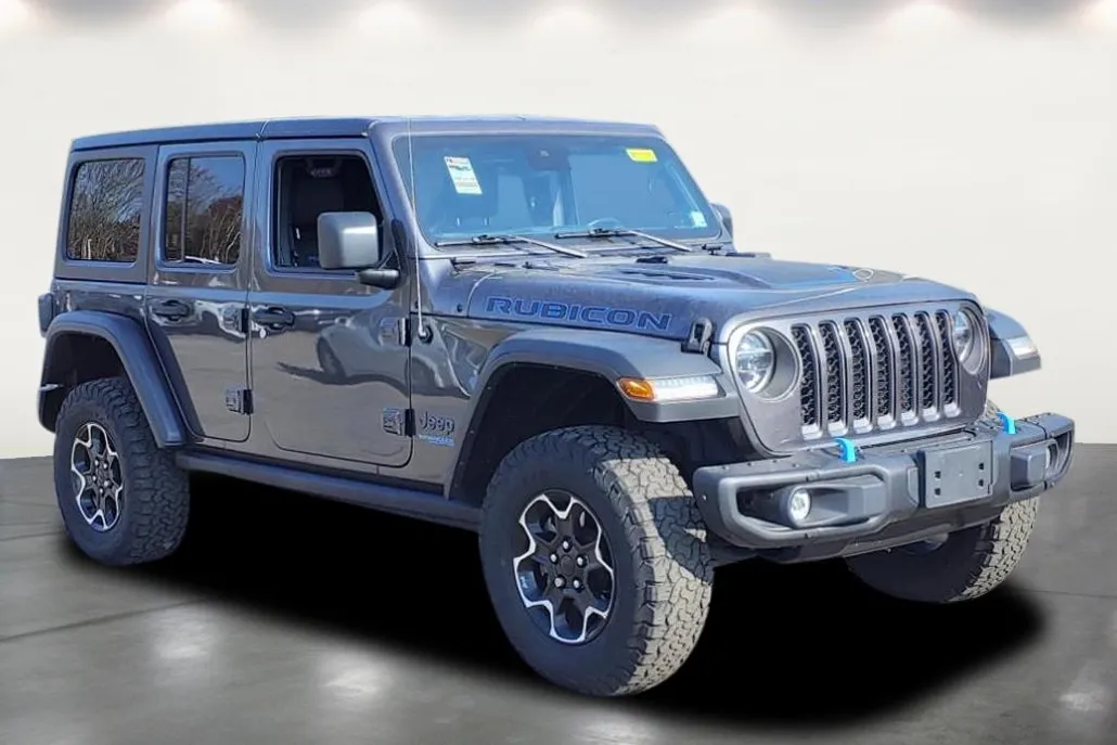 2021 Jeep Wrangler Unlimited Sahara High Altitude photo 1