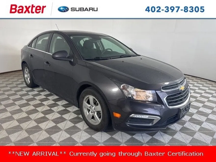 2015 Chevrolet Cruze LT photo 1