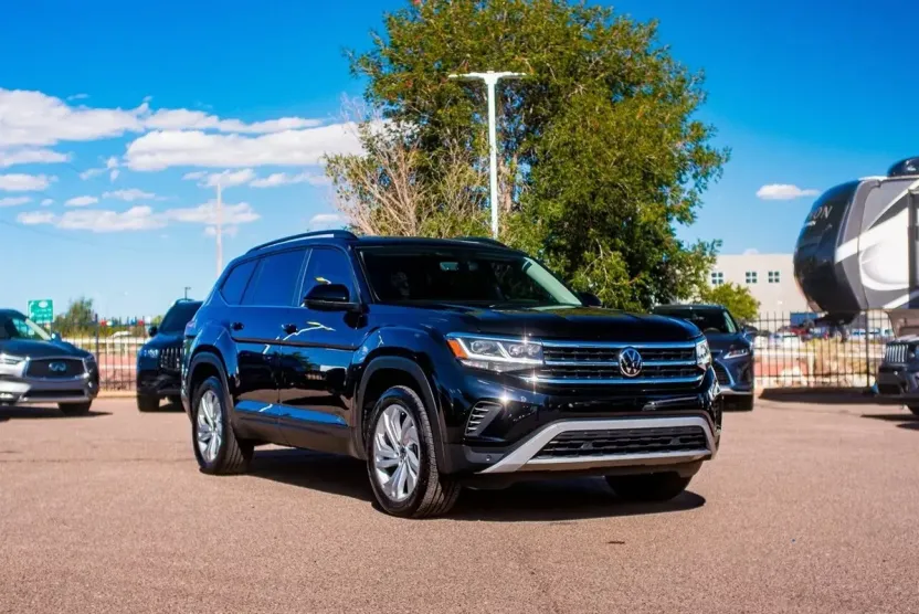 2023 Volkswagen Atlas SE Technology photo 1