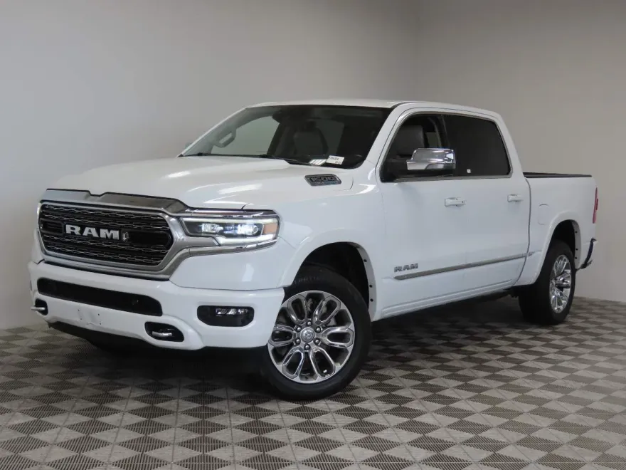 2023 Ram 1500 Limited photo 1