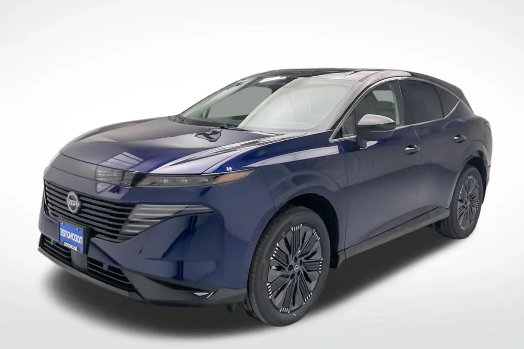 2025 Nissan Murano Platinum photo 1