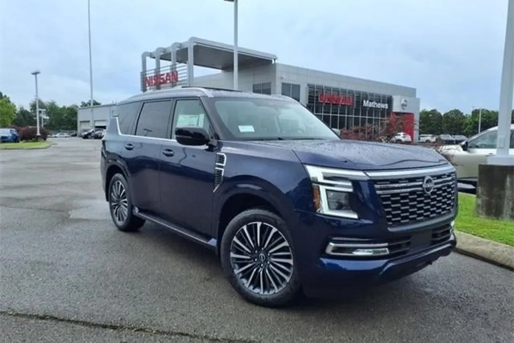 2025 Nissan Armada Platinum Reserve photo 1