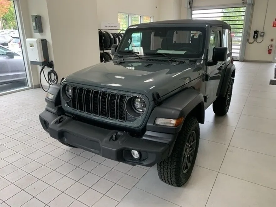 2025 Jeep Wrangler Sport S photo 1