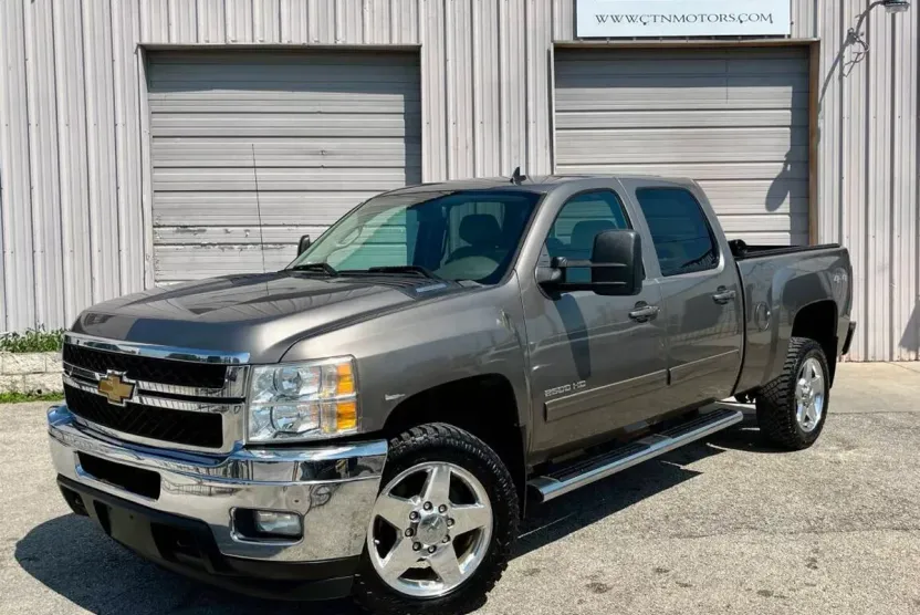 2013 Chevrolet Silverado 2500HD LTZ photo 1