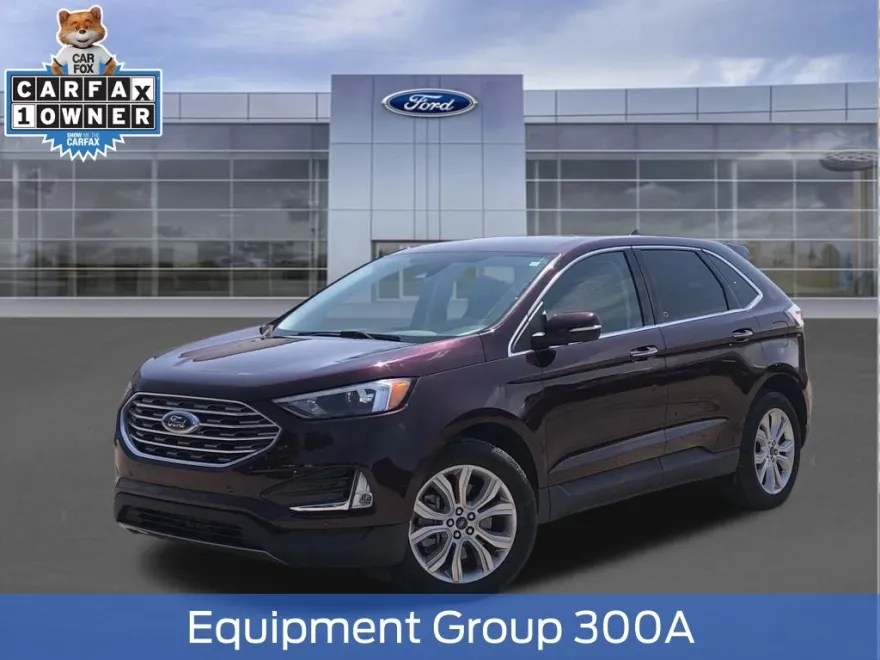2022 Ford Edge Titanium photo 1