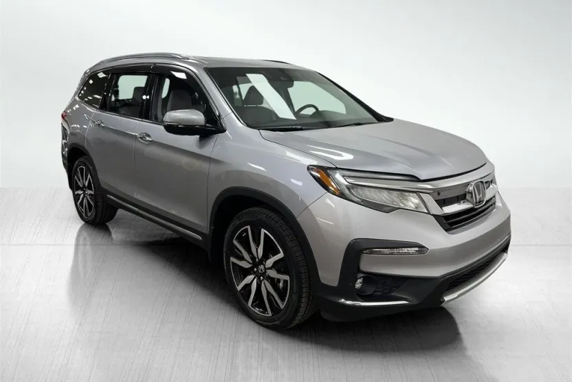2021 Honda Pilot Touring photo 1