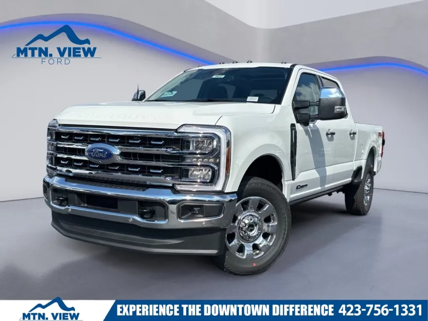2025 Ford F-350 Lariat photo 1