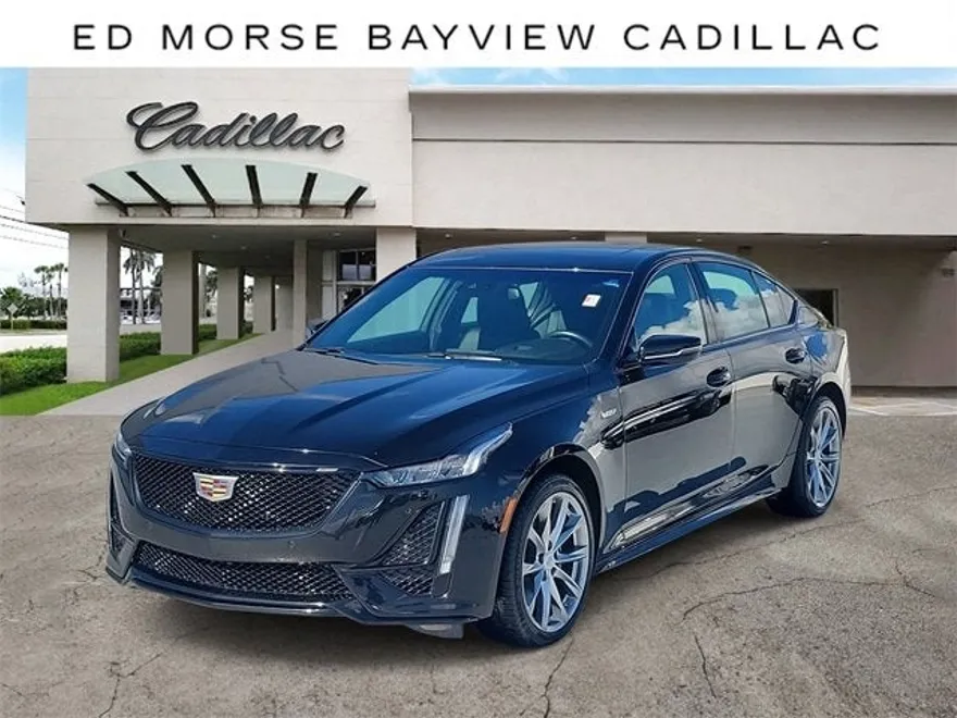 2024 Cadillac CT5 V photo 1