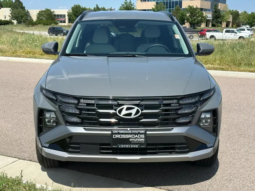 2025 Hyundai Tucson SEL photo 1