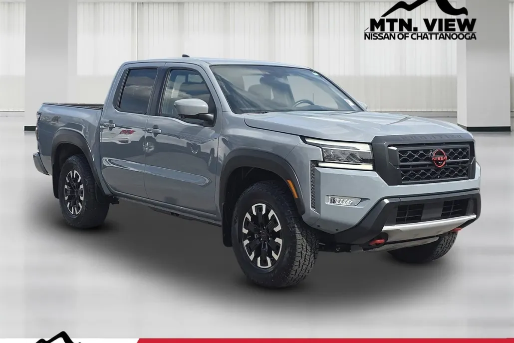 2024 Nissan Frontier PRO-4X photo 1