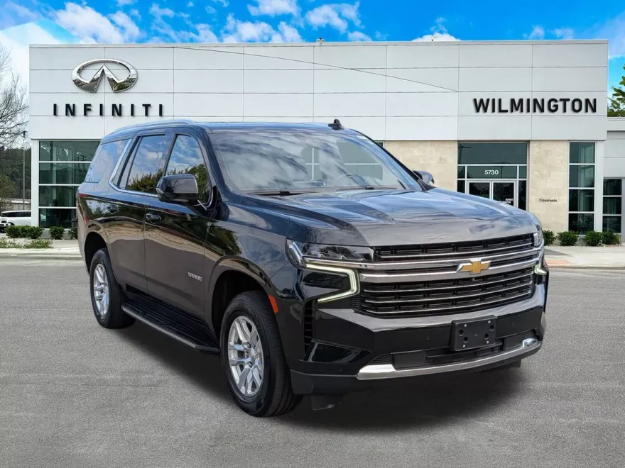 2022 Chevrolet Tahoe LT photo 1
