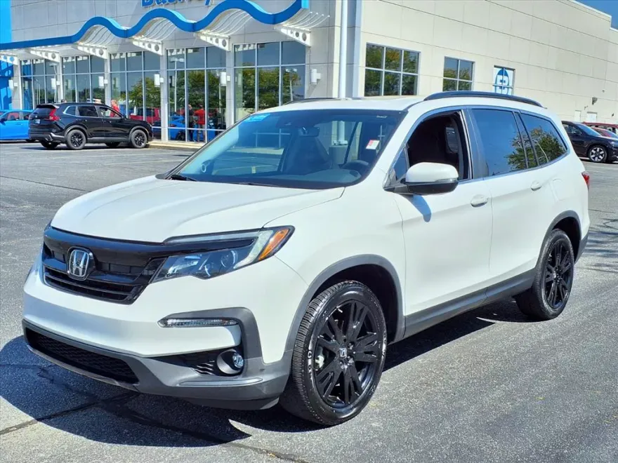 2022 Honda Pilot Special Edition photo 1