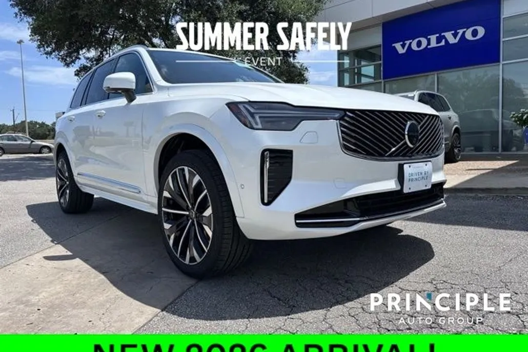 2026 Volvo XC90 Plus photo 1